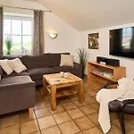 Séjour à la campagne Traberhof - Landurlaub In Seiner Schoensten Form - Freies Reiten Inbegriffen - Hunde Willkommen - Sauna Im Haus - Kanuverleih - Tolle Radwege - Deich In Sichtweite *