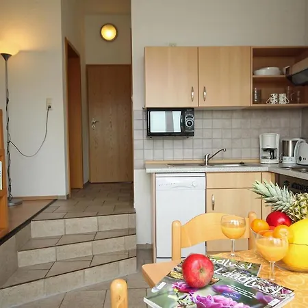 Traberhof - Landurlaub In Seiner Schoensten Form - Freies Reiten Inbegriffen - Hunde Willkommen - Sauna Im Haus - Kanuverleih - Tolle Radwege - Deich In Sichtweite Летний дом