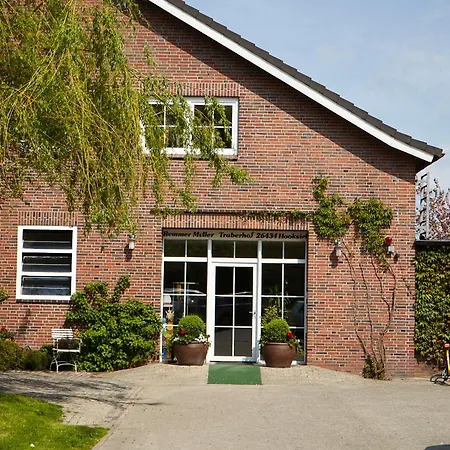 Traberhof - Landurlaub In Seiner Schoensten Form - Freies Reiten Inbegriffen - Hunde Willkommen - Sauna Im Haus - Kanuverleih - Tolle Radwege - Deich In Sichtweite Hétvégi ház