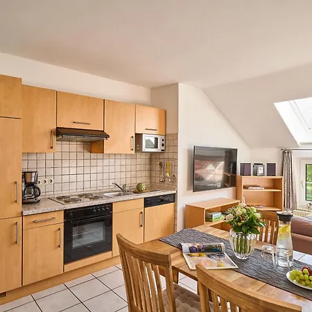 Traberhof - Landurlaub In Seiner Schoensten Form - Freies Reiten Inbegriffen - Hunde Willkommen - Sauna Im Haus - Kanuverleih - Tolle Radwege - Deich In Sichtweite Venkovský dům *