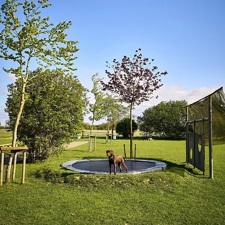 Hétvégi ház Traberhof - Landurlaub In Seiner Schoensten Form - Freies Reiten Inbegriffen - Hunde Willkommen - Sauna Im Haus - Kanuverleih - Tolle Radwege - Deich In Sichtweite Schillig