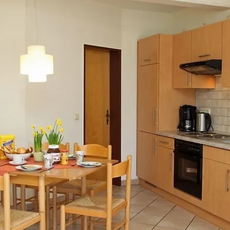 Traberhof - Landurlaub In Seiner Schoensten Form - Freies Reiten Inbegriffen - Hunde Willkommen - Sauna Im Haus - Kanuverleih - Tolle Radwege - Deich In Sichtweite