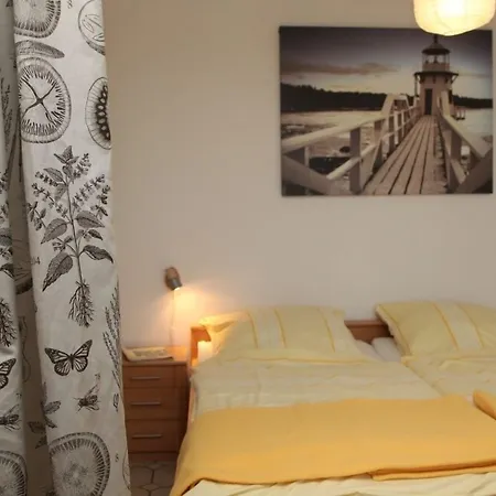 Traberhof - Landurlaub In Seiner Schoensten Form - Freies Reiten Inbegriffen - Hunde Willkommen - Sauna Im Haus - Kanuverleih - Tolle Radwege - Deich In Sichtweite Schillig