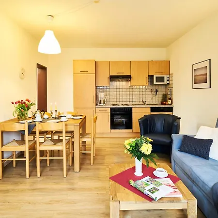 Traberhof - Landurlaub In Seiner Schoensten Form - Freies Reiten Inbegriffen - Hunde Willkommen - Sauna Im Haus - Kanuverleih - Tolle Radwege - Deich In Sichtweite Kır Evi *