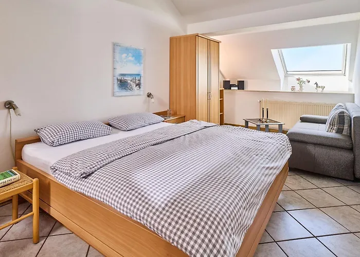 Traberhof - Landurlaub In Seiner Schoensten Form - Freies Reiten Inbegriffen - Hunde Willkommen - Sauna Im Haus - Kanuverleih - Tolle Radwege - Deich In Sichtweite Country house