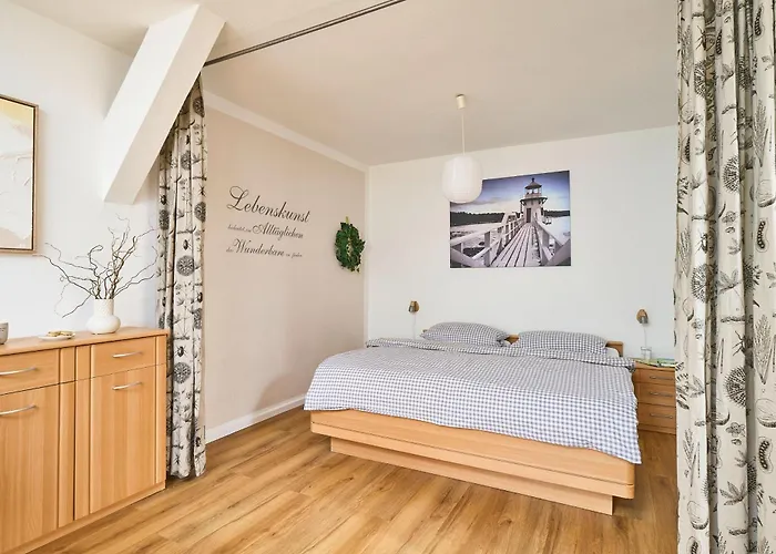 Traberhof - Landurlaub In Seiner Schoensten Form - Freies Reiten Inbegriffen - Hunde Willkommen - Sauna Im Haus - Kanuverleih - Tolle Radwege - Deich In Sichtweite Kır Evi Schillig
