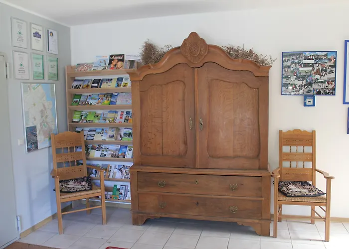 Traberhof - Landurlaub In Seiner Schoensten Form - Freies Reiten Inbegriffen - Hunde Willkommen - Sauna Im Haus - Kanuverleih - Tolle Radwege - Deich In Sichtweite Kır Evi Schillig