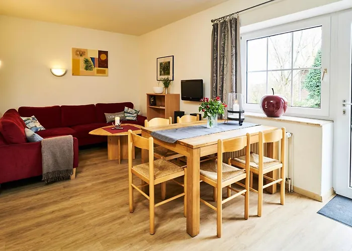 Traberhof - Landurlaub In Seiner Schoensten Form - Freies Reiten Inbegriffen - Hunde Willkommen - Sauna Im Haus - Kanuverleih - Tolle Radwege - Deich In Sichtweite